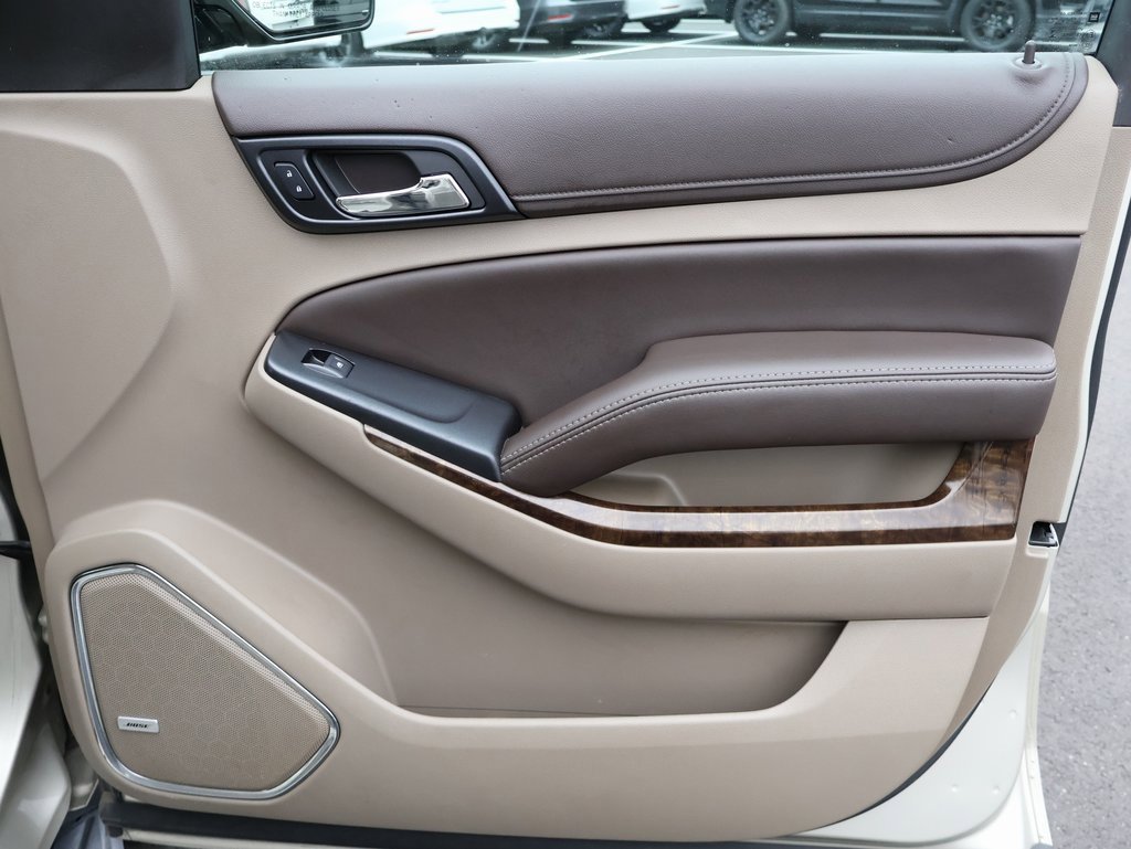 Used 2015 Chevrolet Tahoe LT w/ Luxury Package image 11