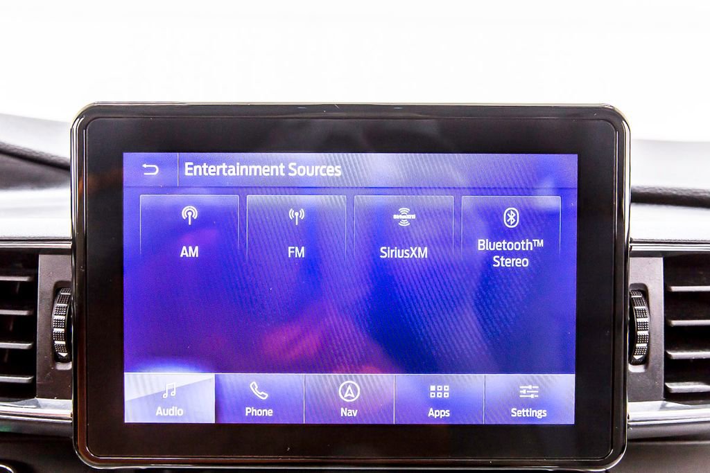 Used 2021 Ford Explorer XLT w/ Equipment Group 202A image 20