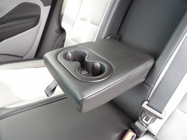 Certified 2023 GMC Terrain SLT w/ LPO, Floor Liner Package AWD/4WD image 35