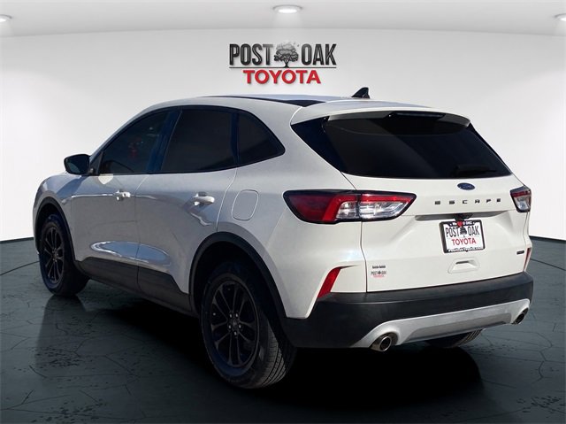 Used 2020 Ford Escape SE Sport image 5