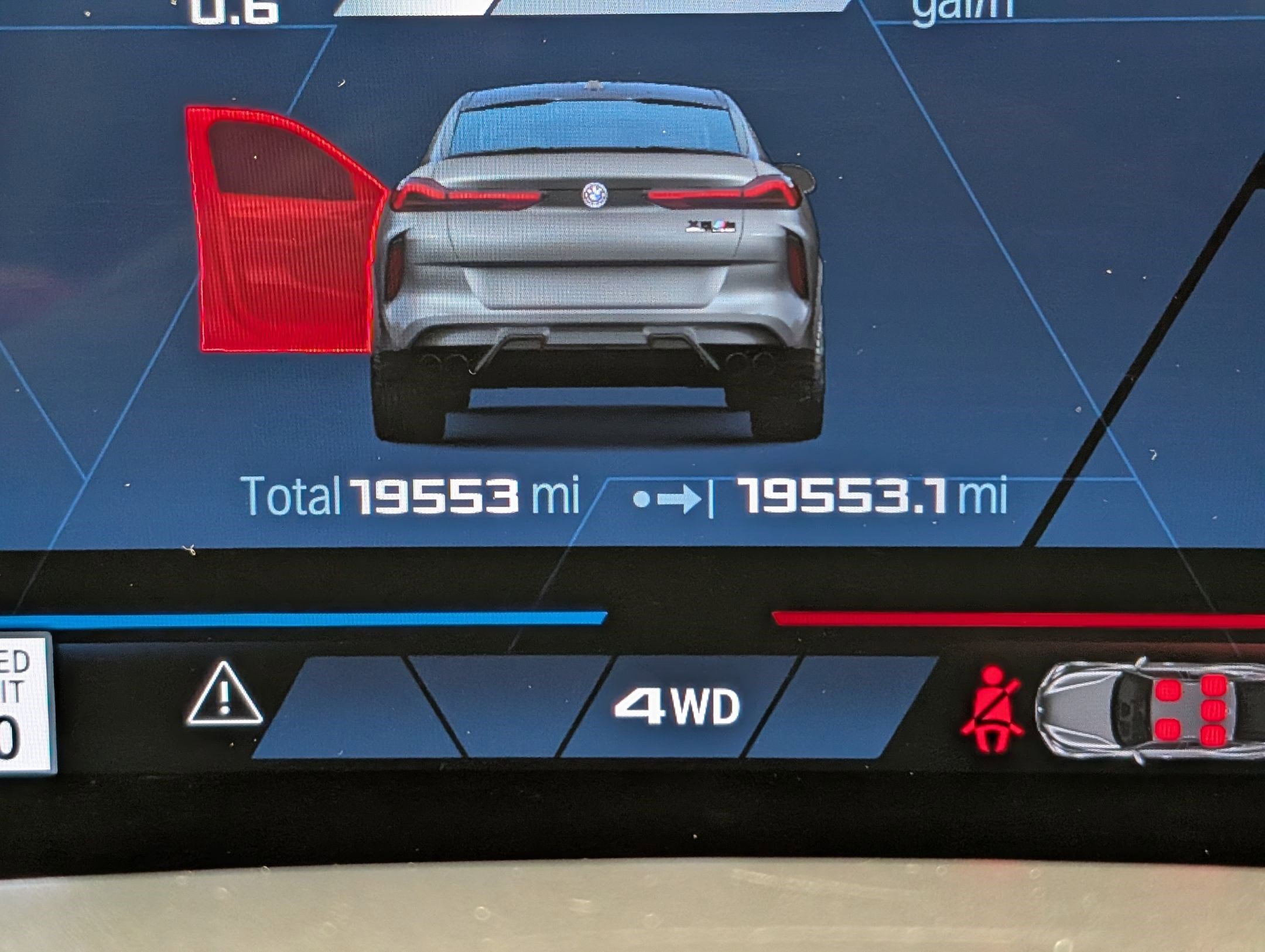 Certified 2024 BMW X6 M Competition w/ Executive Package image 27