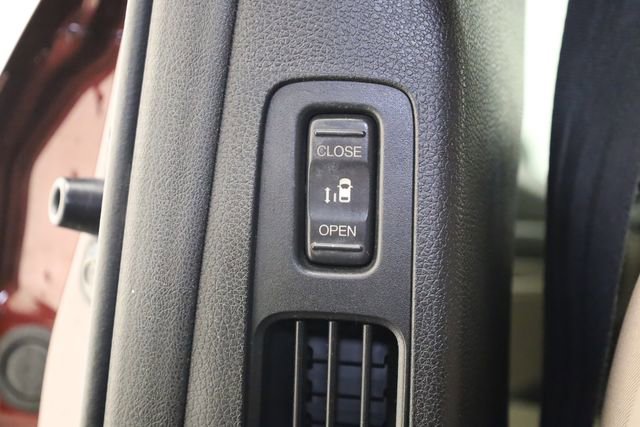 Used 2019 Honda Odyssey EX image 28