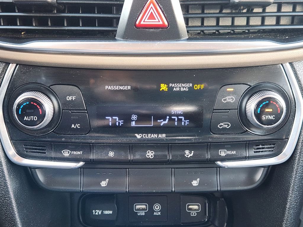 Used 2019 Hyundai Santa Fe SEL image 20