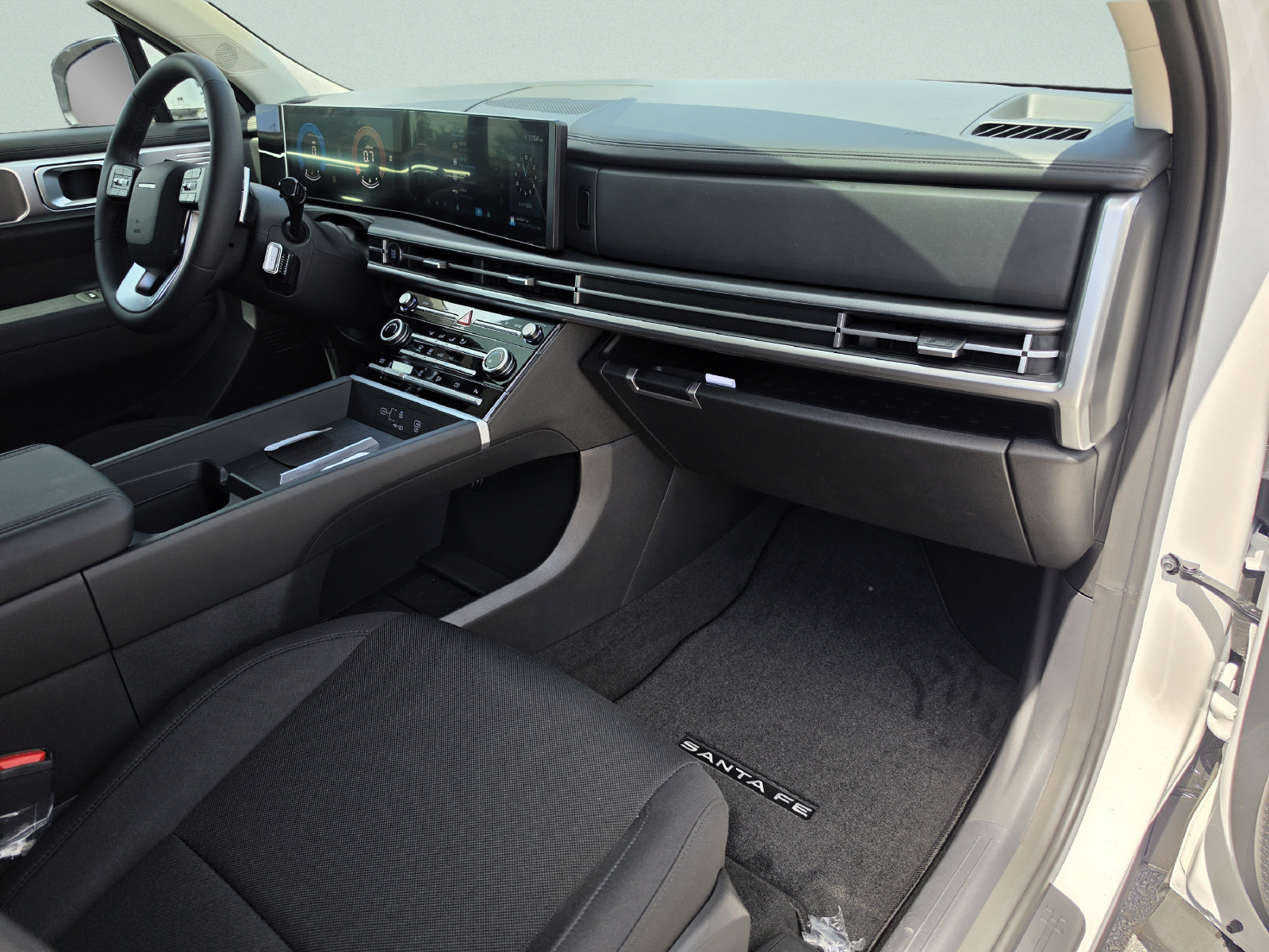 New 2027 Hyundai Santa Fe SE FWD image 15