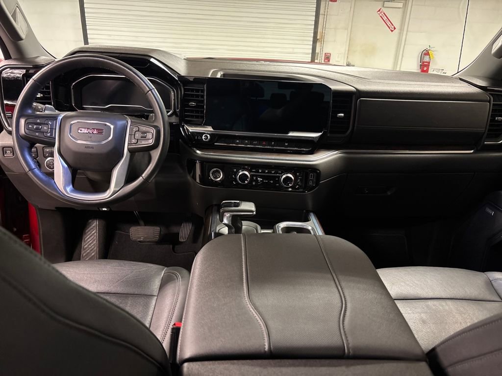 Used 2024 GMC Sierra 1500 SLT w/ SLT Convenience Package image 28