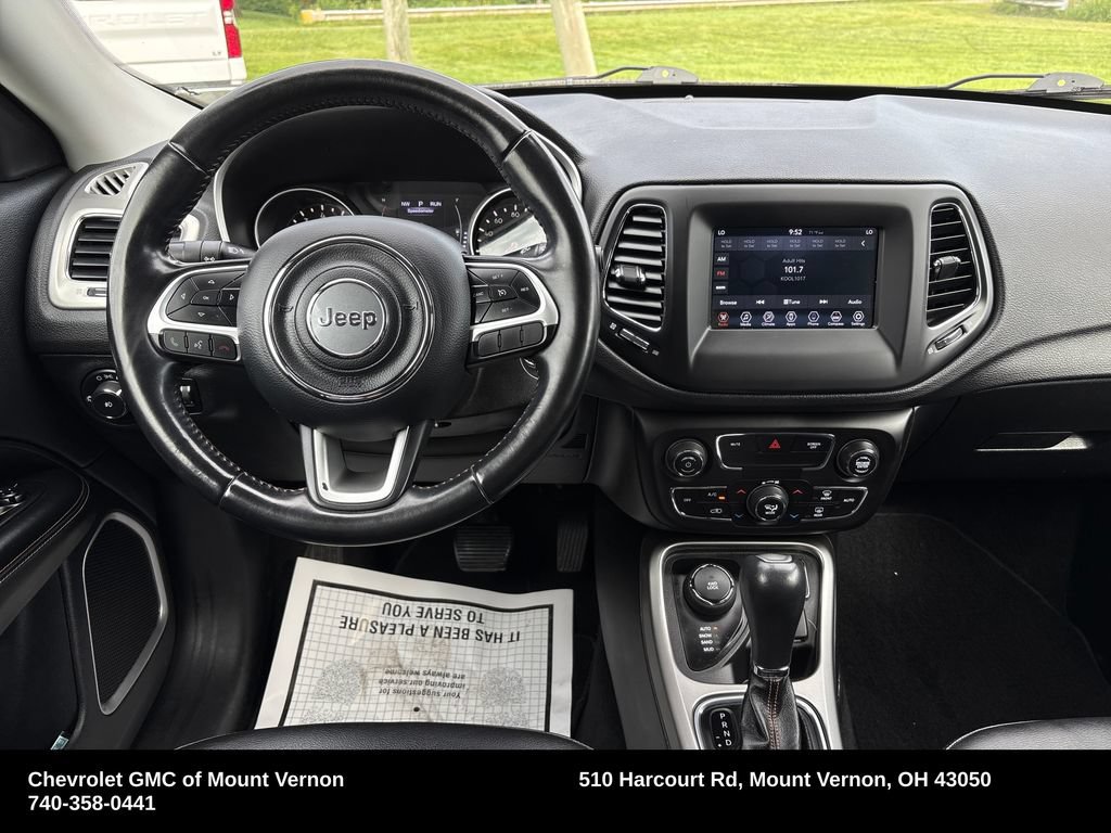 Used 2019 Jeep Compass Latitude AWD/4WD image 16