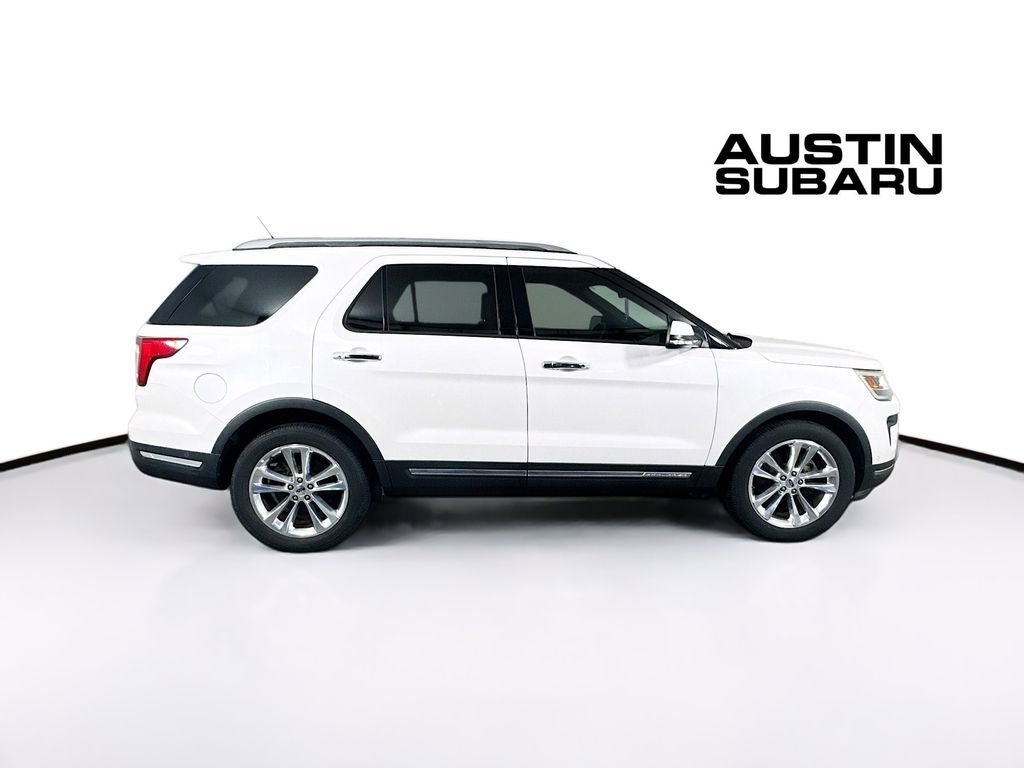 Used 2018 Ford Explorer Limited w/ Equipment Group 301A image 8