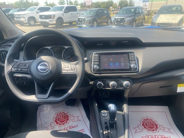 New 2025 Nissan Kicks Play S image 14