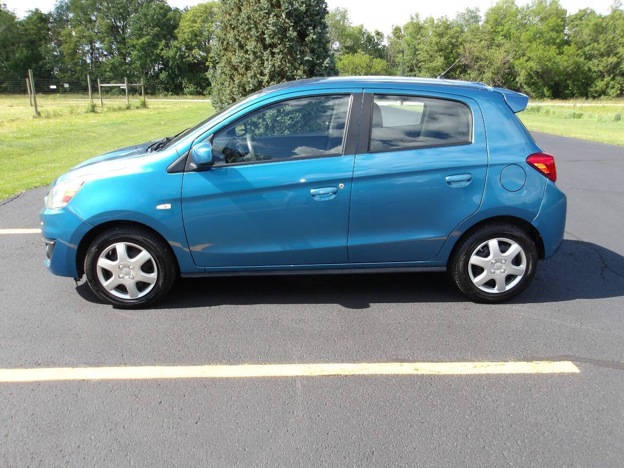 Used 2020 Mitsubishi Mirage ES FWD image 10