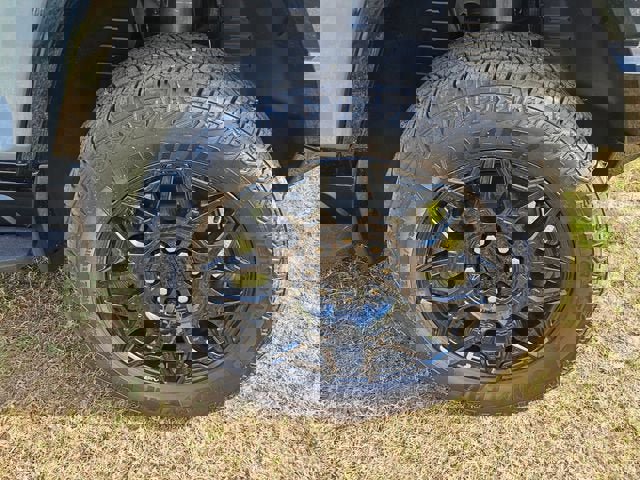 New 2026 GMC Hummer EV SUV image 16