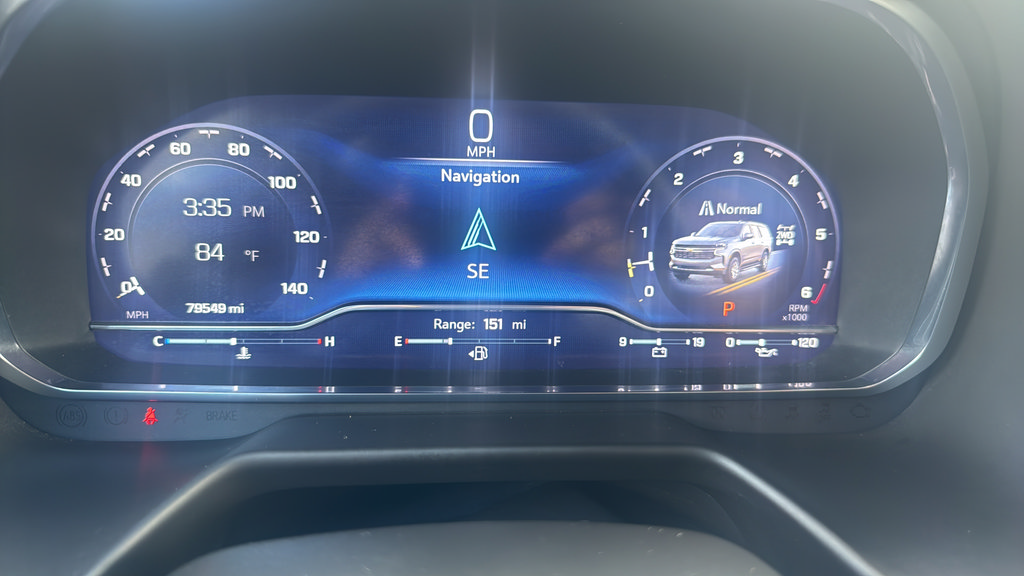 Used 2024 Chevrolet Suburban LT AWD/4WD image 15