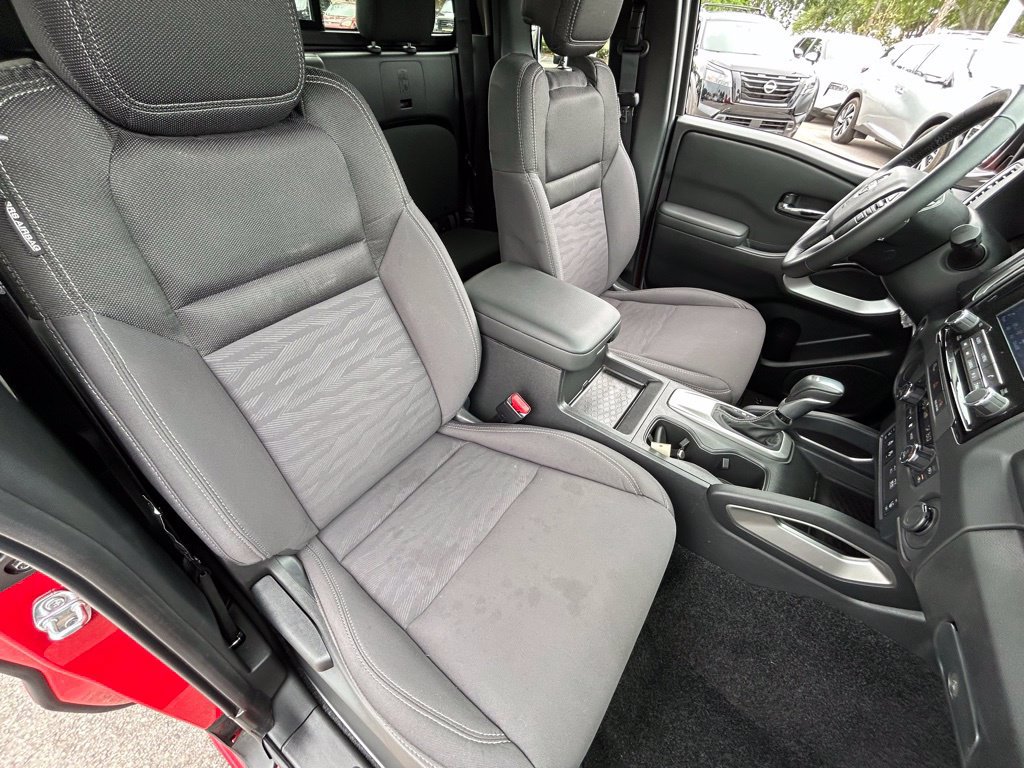 Certified 2024 Nissan Frontier SV w/ SV Convenience Package RWD image 39