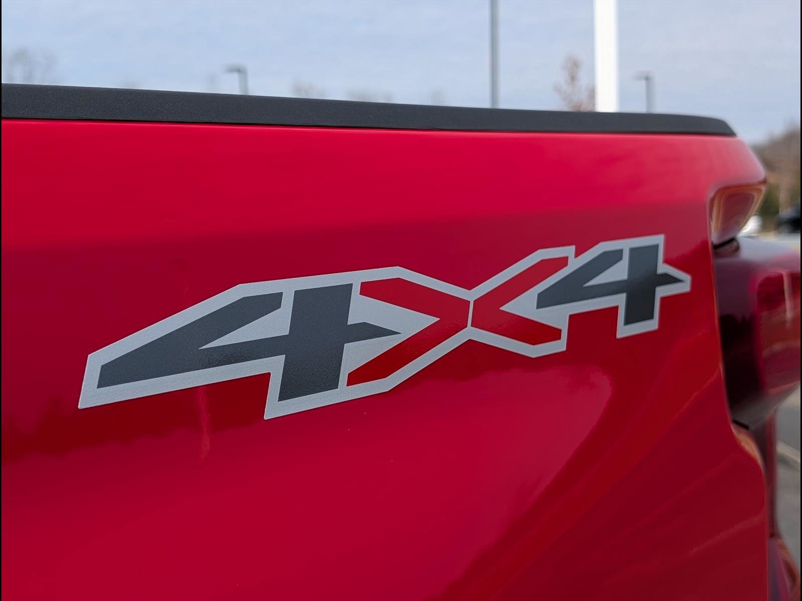 Used 2025 Chevrolet Silverado 2500 LT image 9