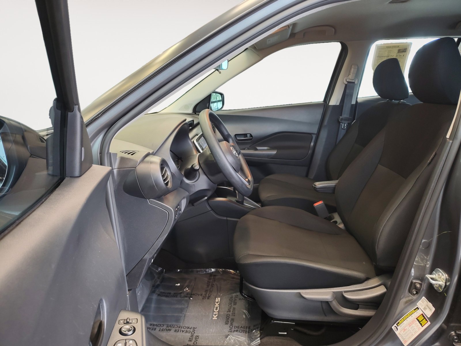 Certified 2025 Nissan Kicks Play S FWD image 23