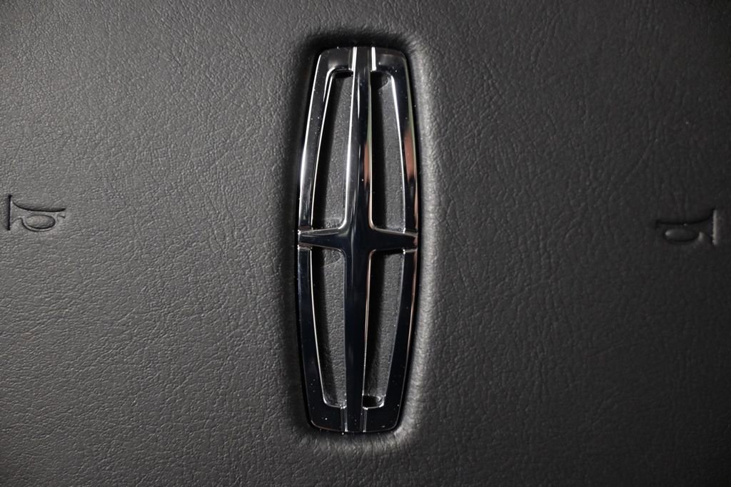 New 2026 Lincoln Nautilus Reserve image 32