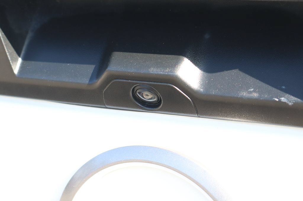 Used 2022 Nissan Frontier S w/ Technology Package RWD image 47