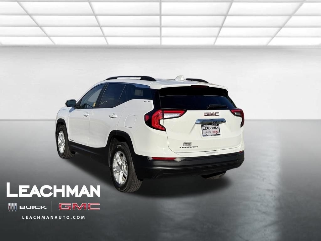 Used 2022 GMC Terrain SLE w/ Driver Convenience Package FWD image 6