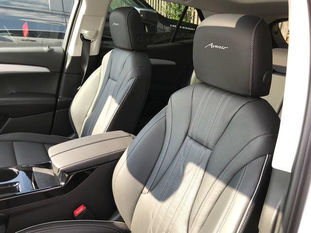 Certified 2024 Buick Envision Avenir AWD/4WD image 5