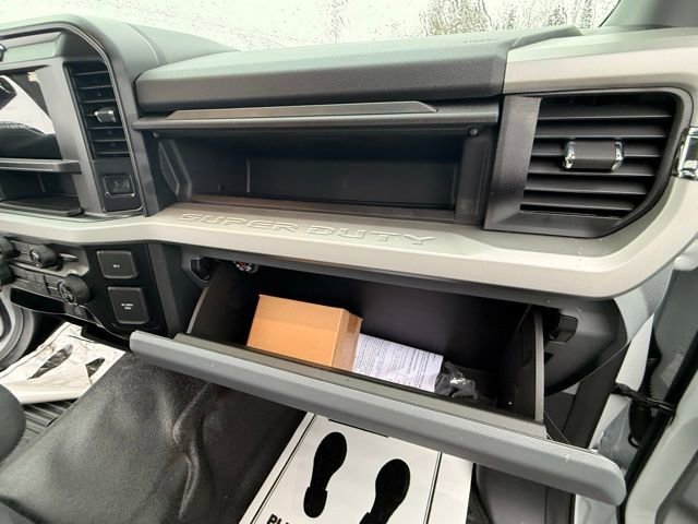 New 2026 Ford F350 XLT image 14