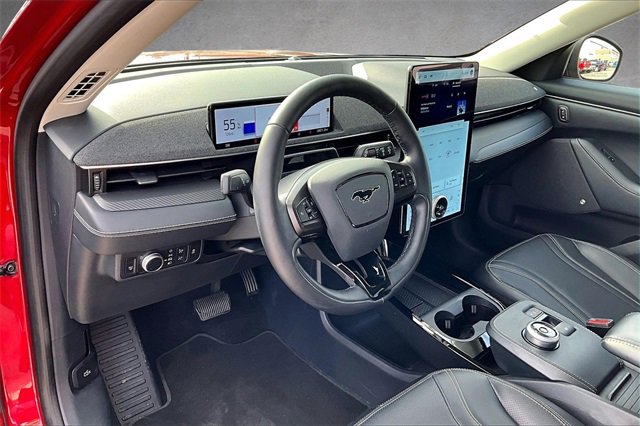 Used 2022 Ford Mustang Mach-E Premium image 11