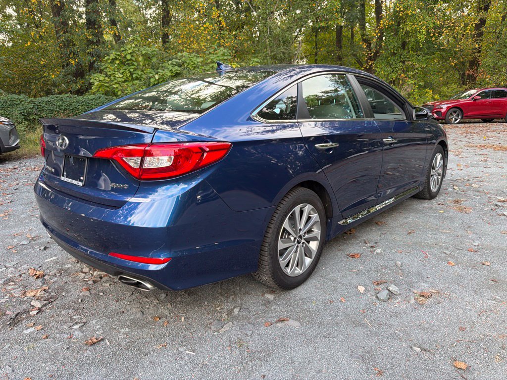 Used 2017 Hyundai Sonata Sport w/ Value Edition Package 02 FWD image 3