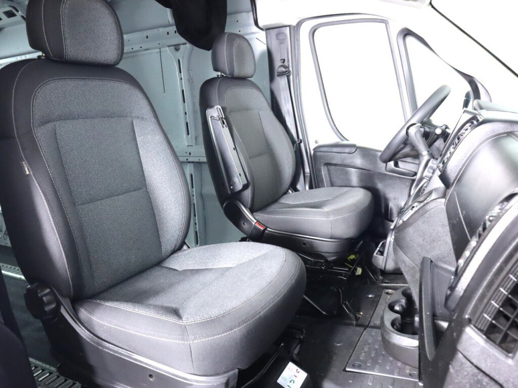 Used 2023 RAM ProMaster 2500 image 36