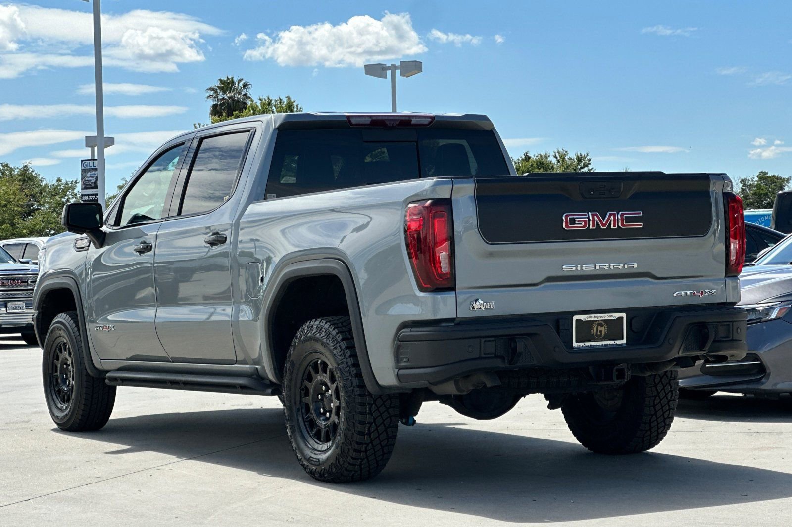 Used 2023 GMC Sierra 1500 AT4X w/ AT4X AEV Edition AWD/4WD image 4