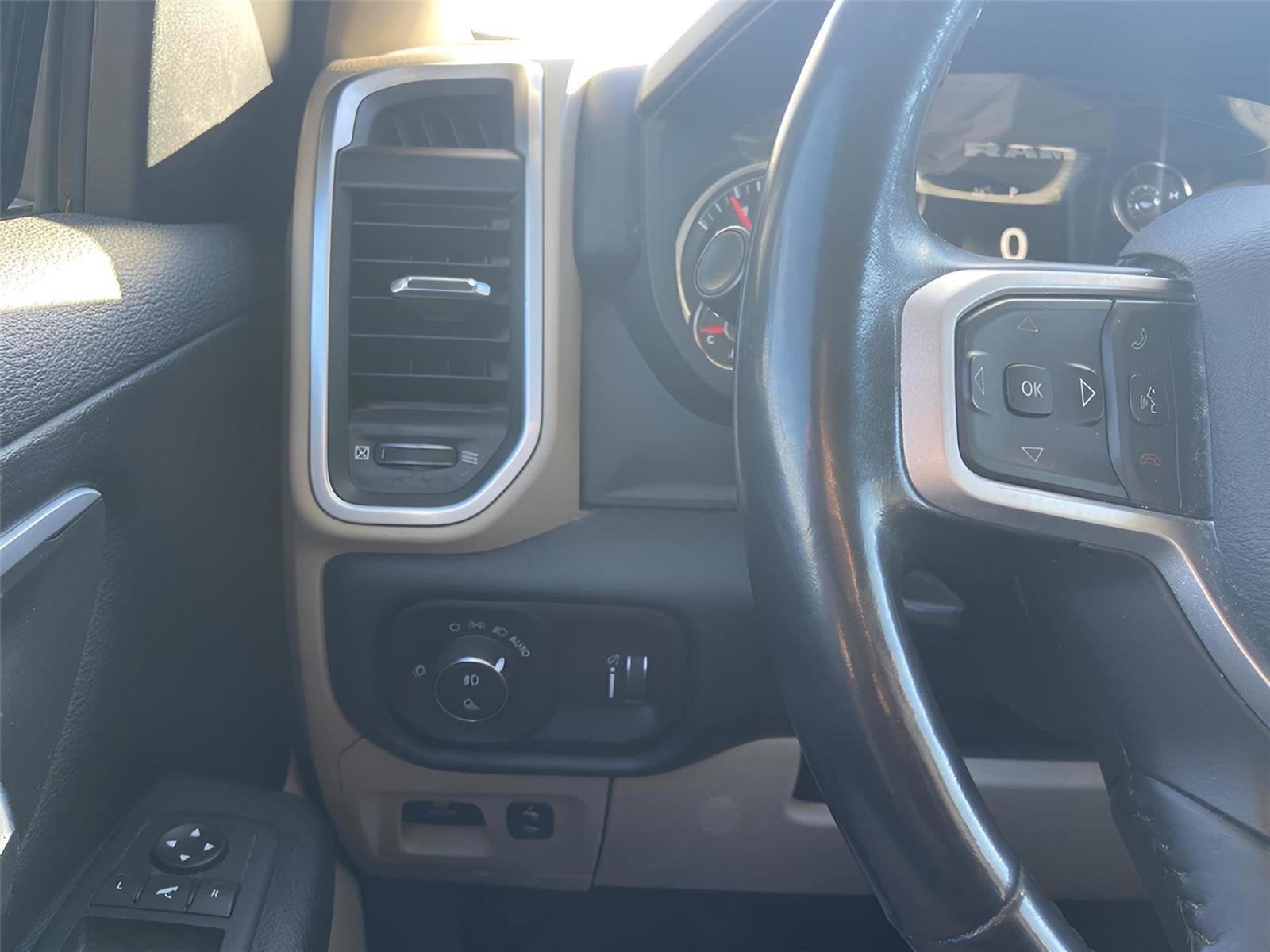 Used 2021 RAM 1500 Big Horn image 25