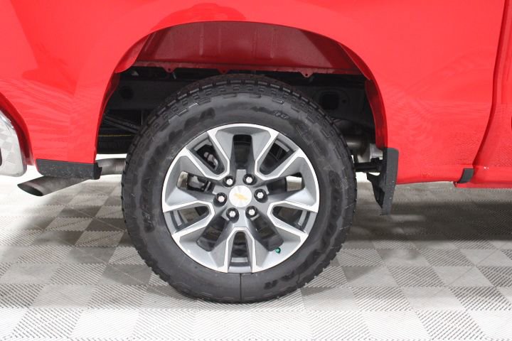 New 2026 Chevrolet Silverado 1500 LT w/ Safety Package AWD/4WD image 45
