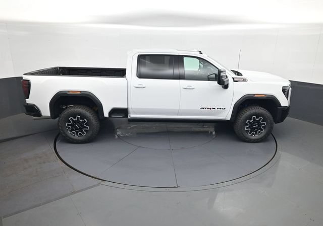 New 2026 GMC Sierra 2500 AT4X w/ LPO, Black Badging Package AWD/4WD image 16