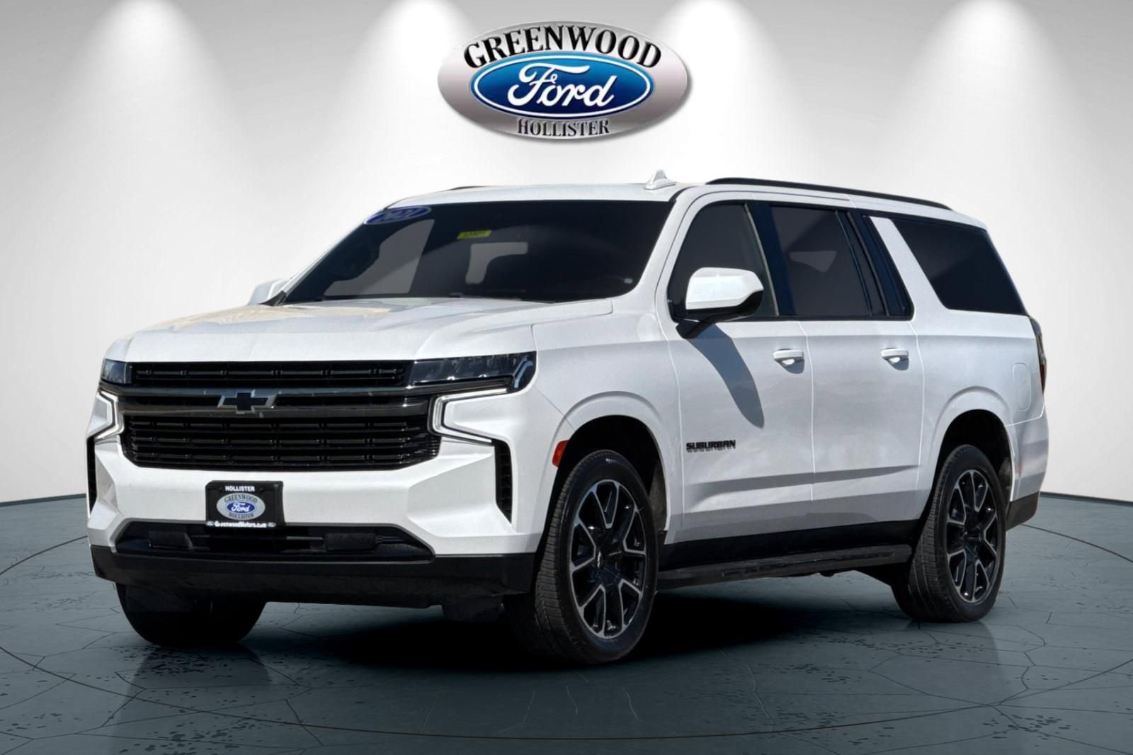 Used 2021 Chevrolet Suburban RST w/ Rear Media and Nav Package AWD/4WD image 8