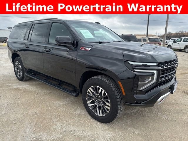 Used 2025 Chevrolet Suburban Z71 image 8