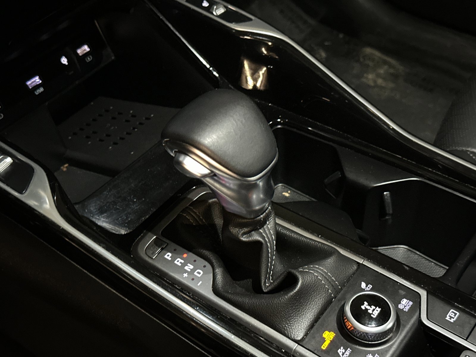 Certified 2021 Kia Sorento SX image 22