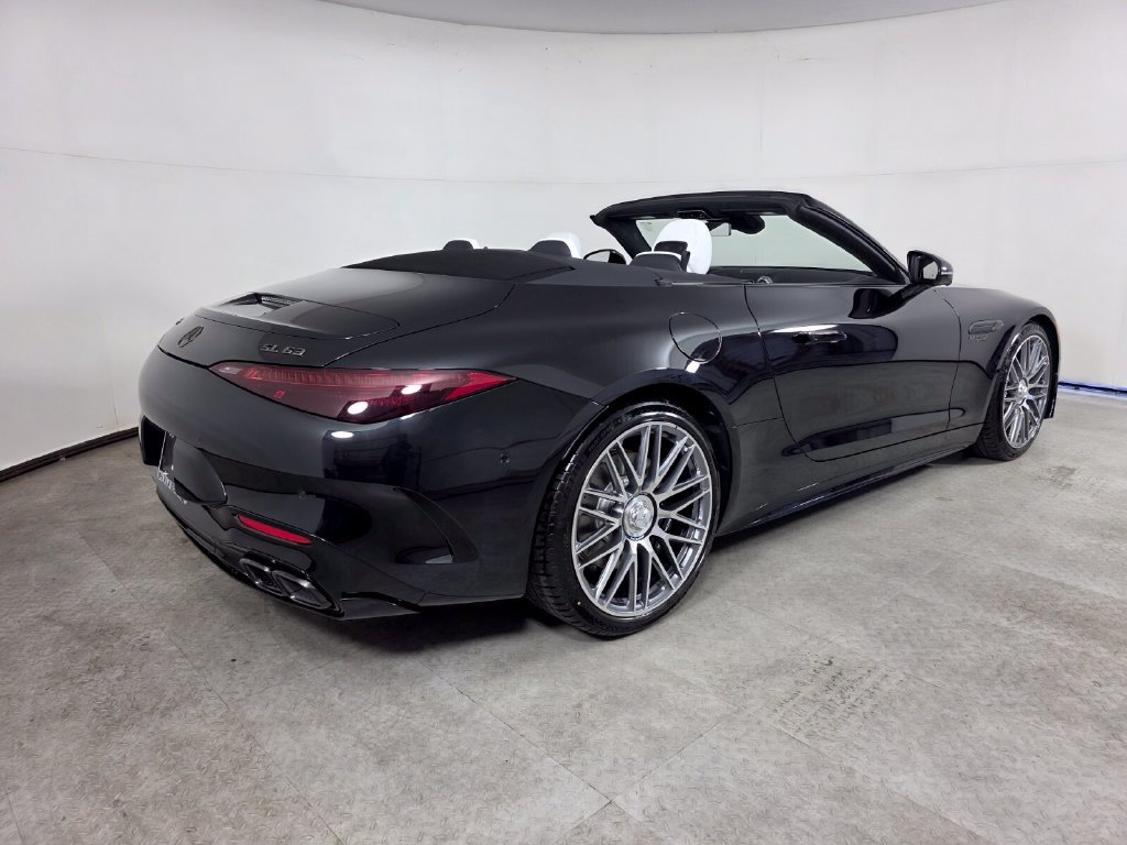 New 2027 Mercedes-Benz SL 63 AMG 4MATIC image 4