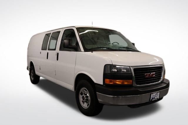 Used 2015 GMC Savana 2500 Extended w/ Chrome Appearance Package image 1