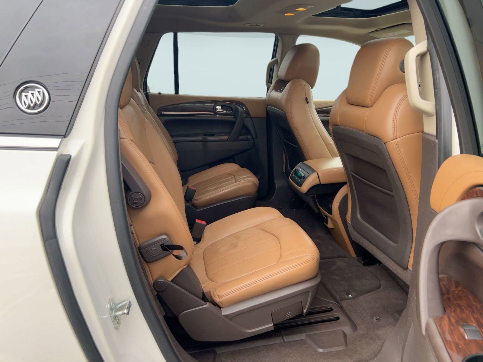 Used 2014 Buick Enclave Leather image 25