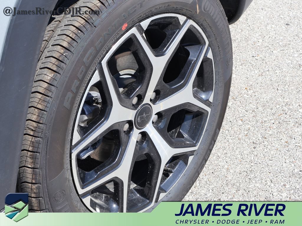 Used 2025 Jeep Compass Limited AWD/4WD image 38