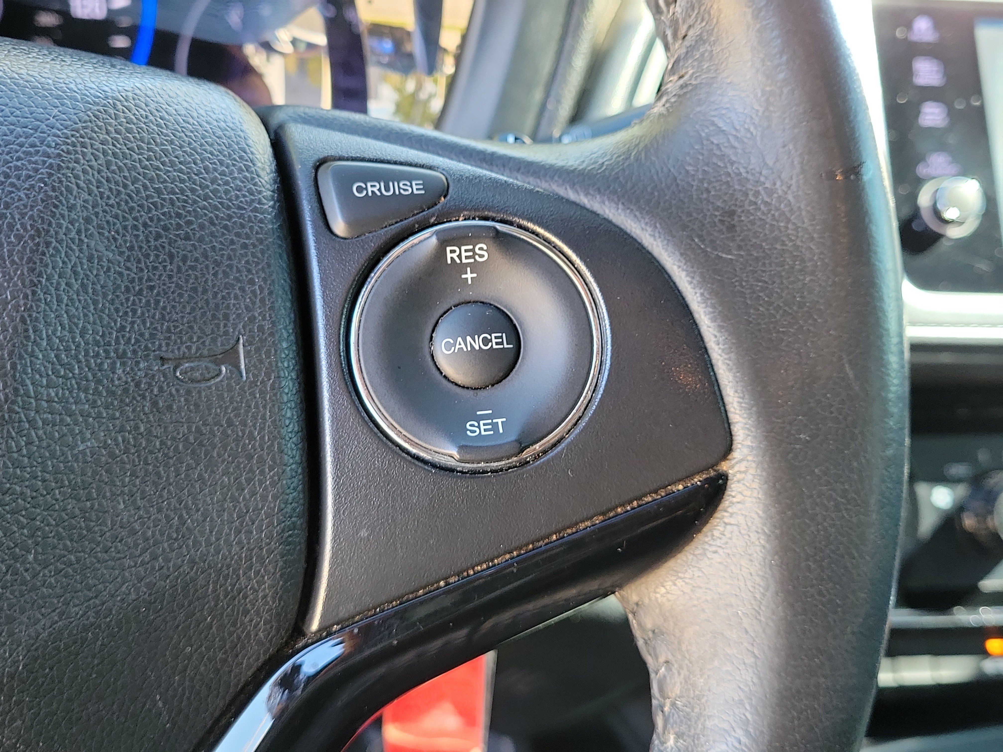 Used 2020 Honda HR-V Sport image 22