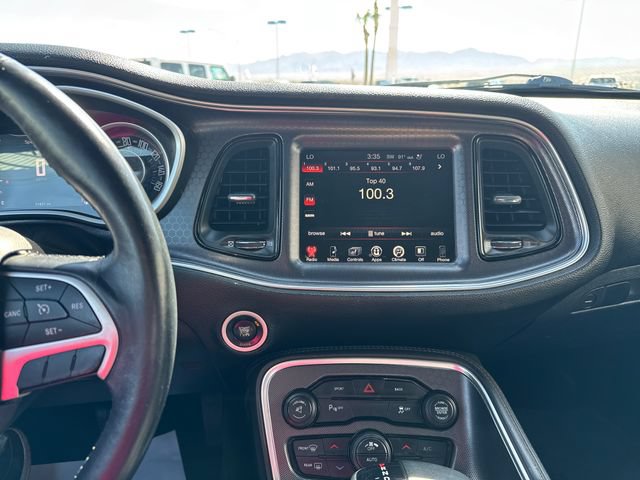 Used 2015 Dodge Challenger SXT Plus RWD image 22