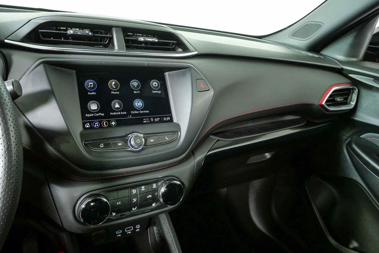 Used 2022 Chevrolet TrailBlazer RS FWD image 13