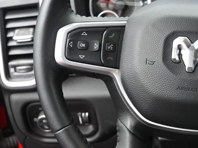 Used 2023 RAM 1500 Big Horn AWD/4WD image 30