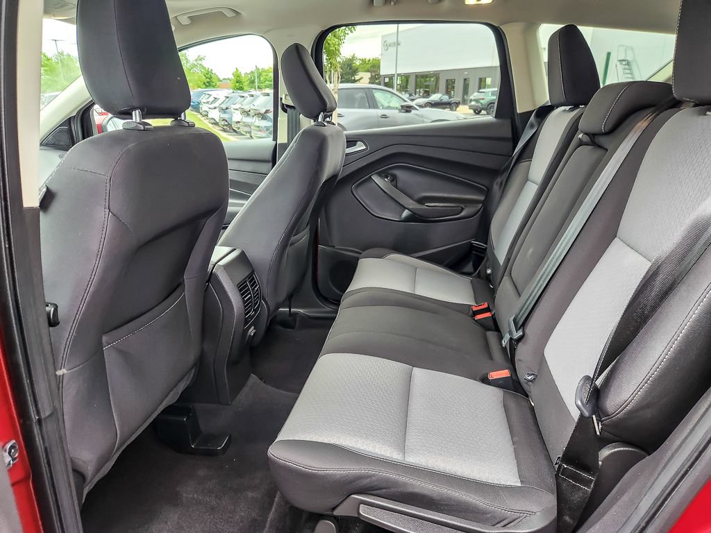 Used 2018 Ford Escape SE FWD image 10