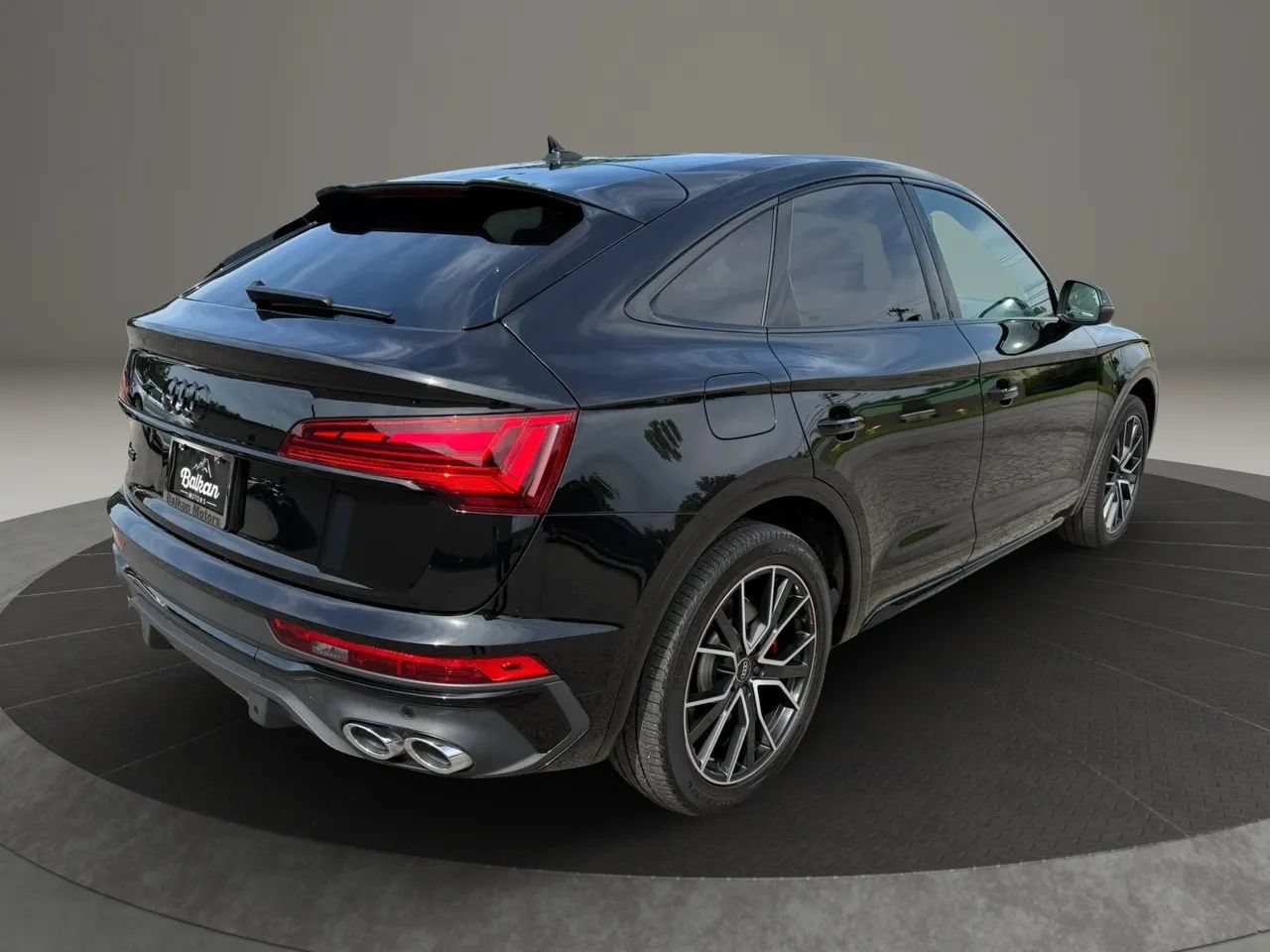 Used 2024 Audi SQ5 Premium Plus AWD/4WD image 7