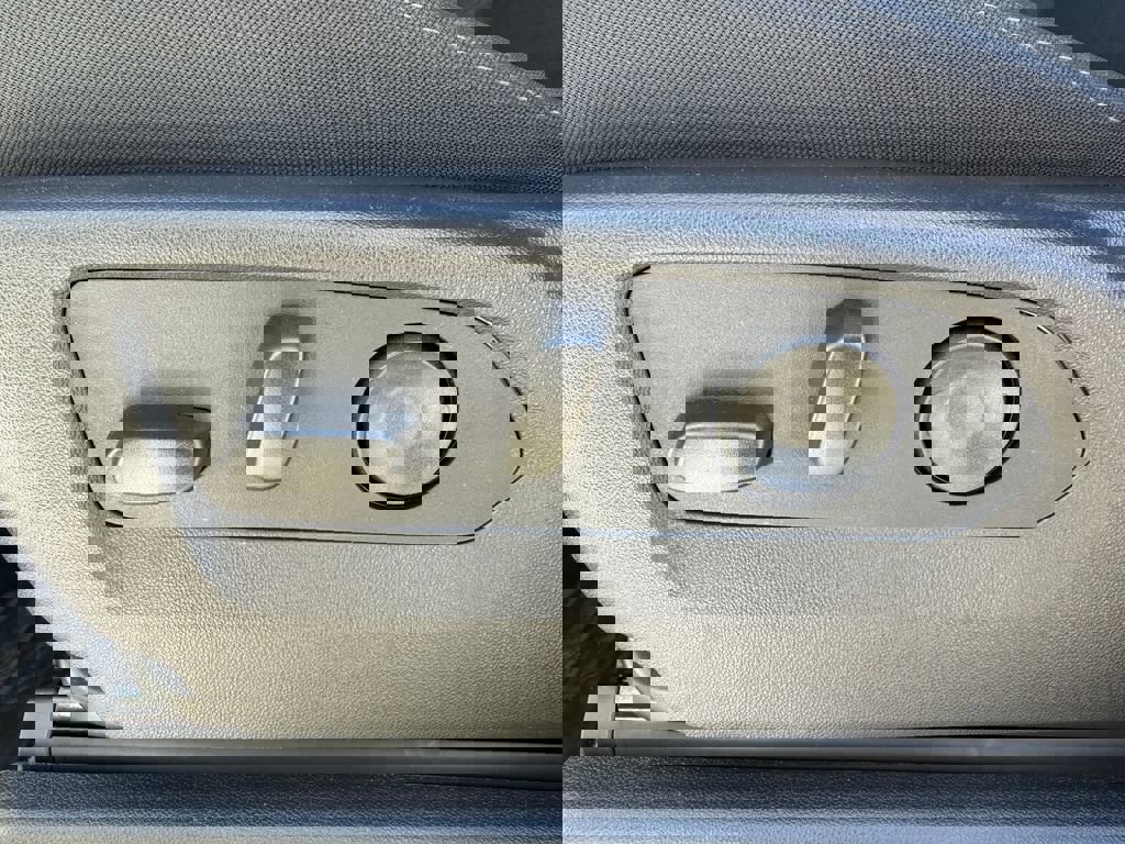 New 2026 Chevrolet Silverado 3500 LT w/ Convenience Package image 17