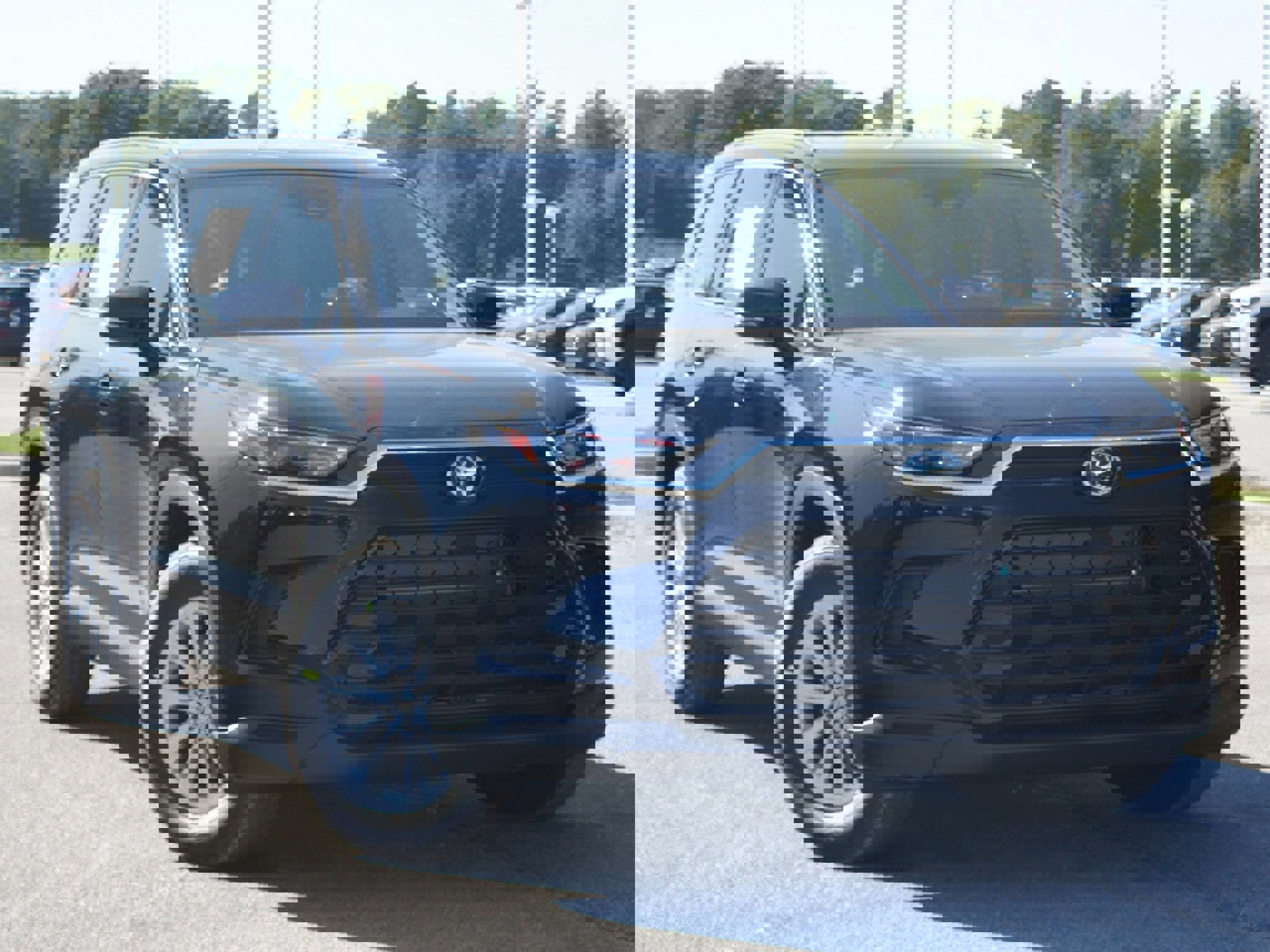 Used 2026 Toyota Grand Highlander XLE image 28