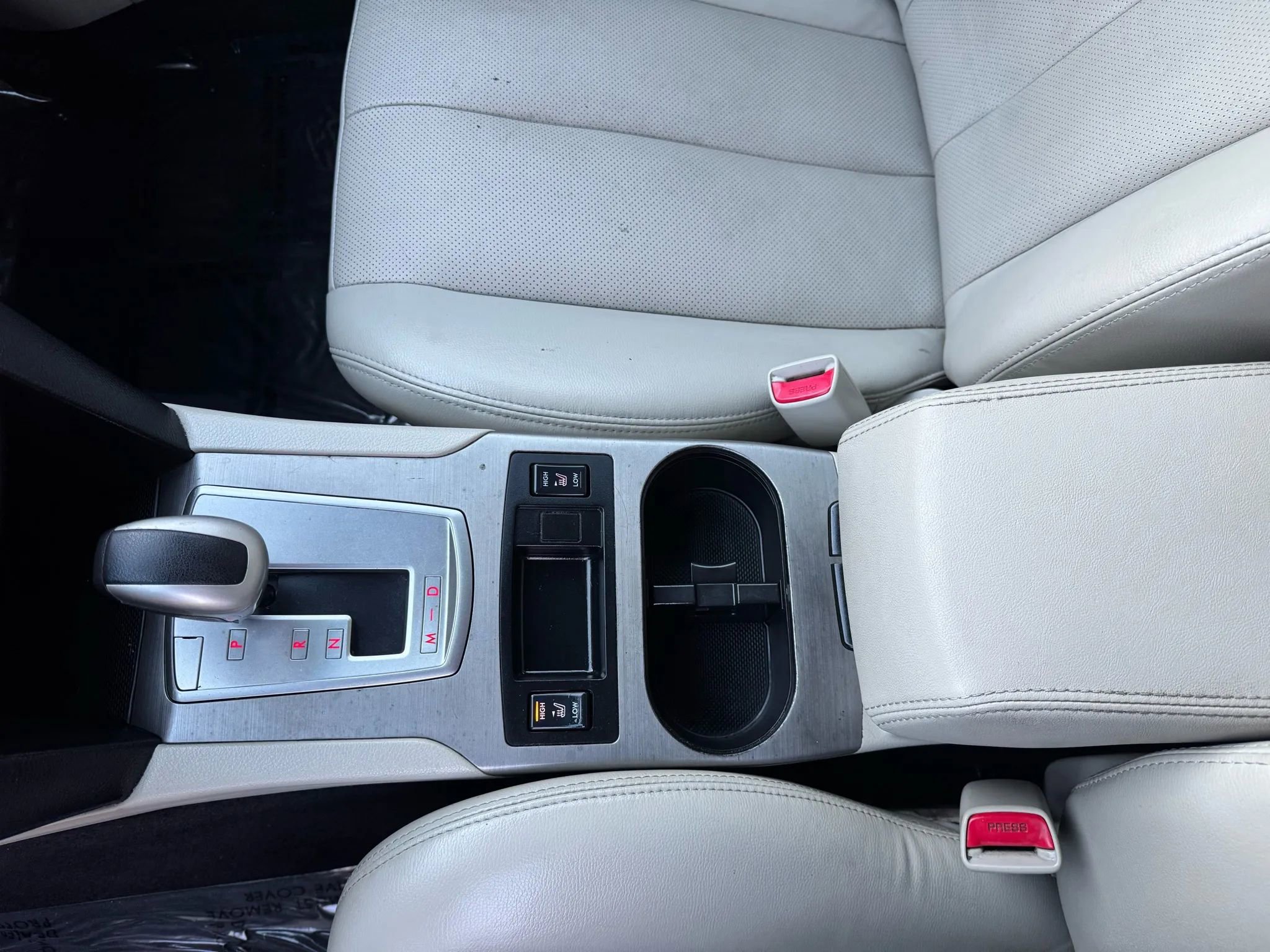 Used 2011 Subaru Outback 2.5i Limited image 19