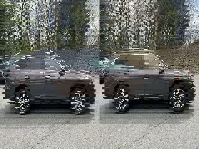 Used 2020 Subaru Outback Touring XT image 3