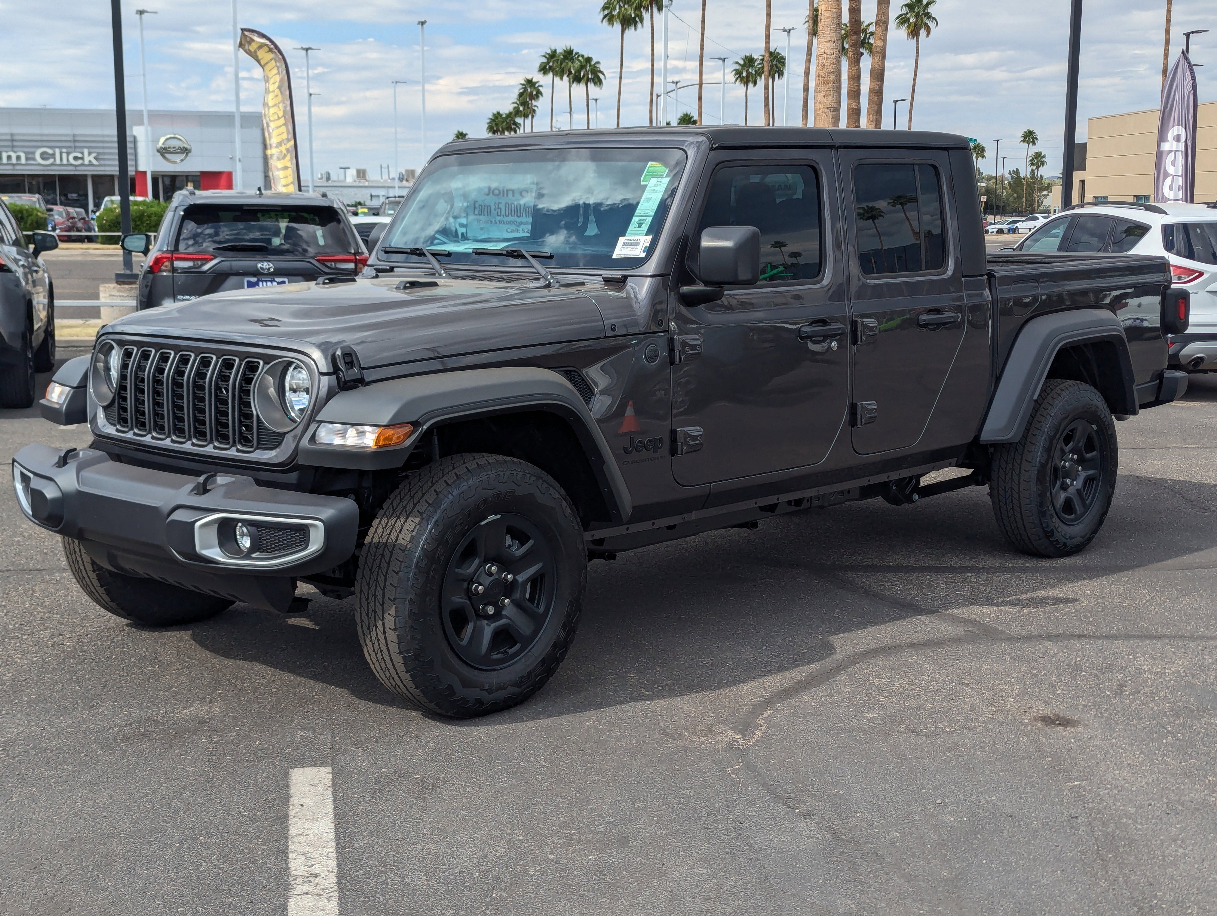 New 2025 Jeep Gladiator Sport image 5