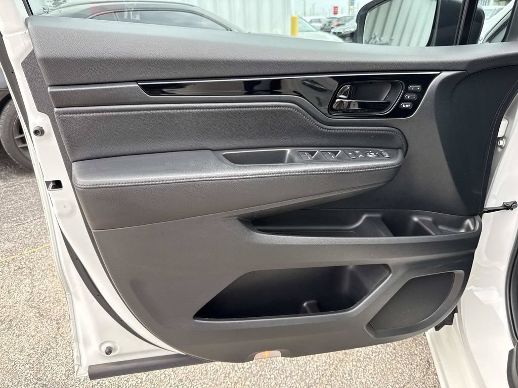 Used 2023 Honda Odyssey Touring image 20