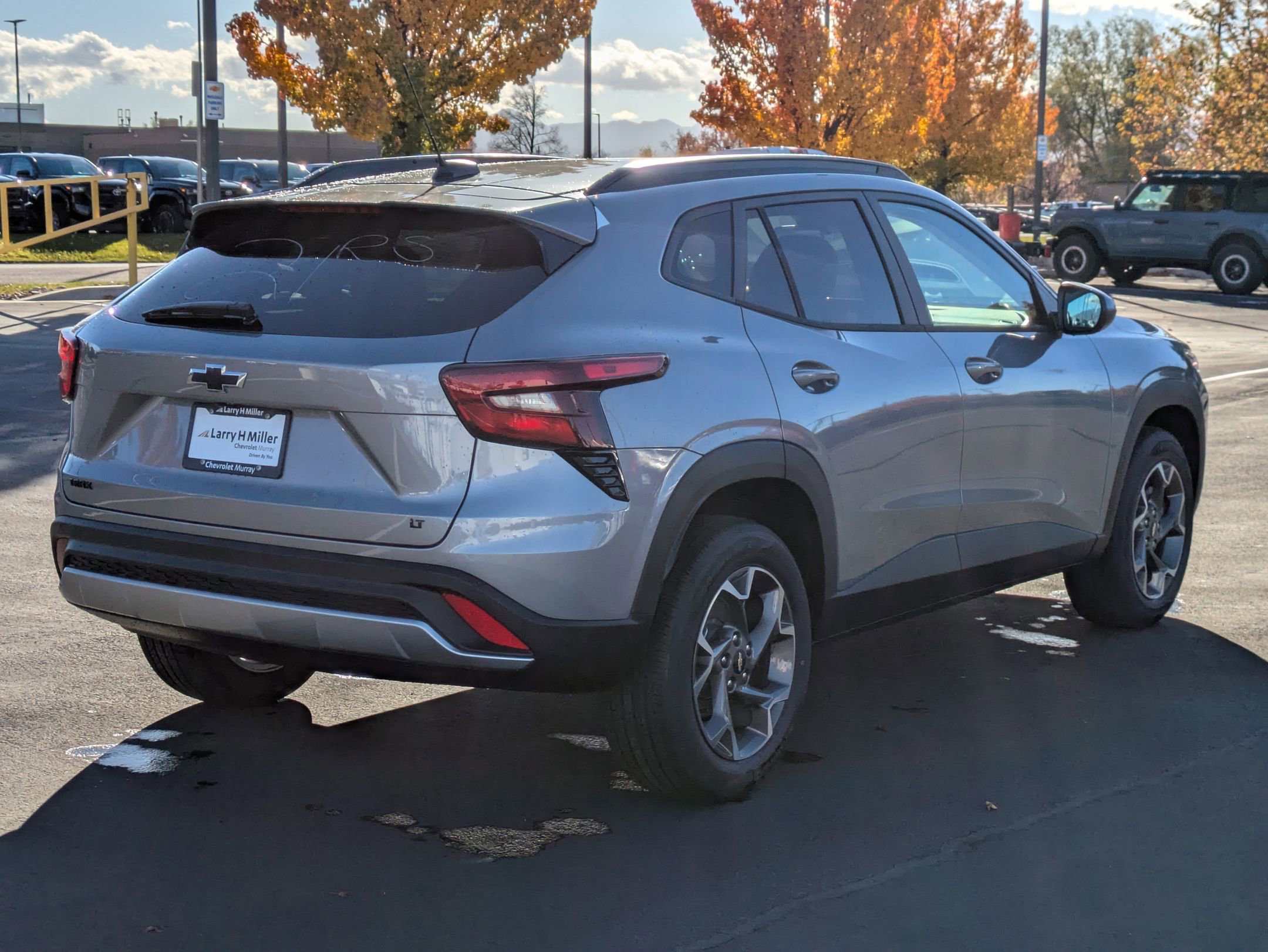 New 2026 Chevrolet Trax LT w/ Driver Confidence Package FWD image 5